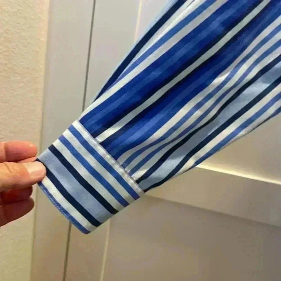 Foxcroft wrinkle-free Blue White stripe shirt Size 10 - Picture 8 of 9